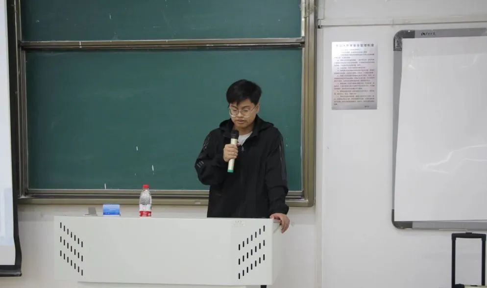 ad655a496b834155b019b84385ef3844.jpg ad655a496b834155b019b84385ef3844.jpg